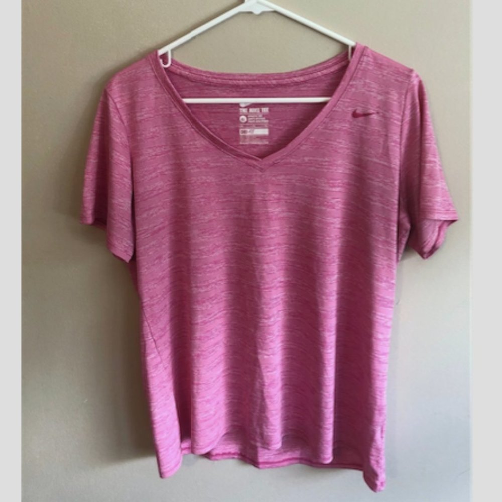 The Nike Tee- Dri-Fit